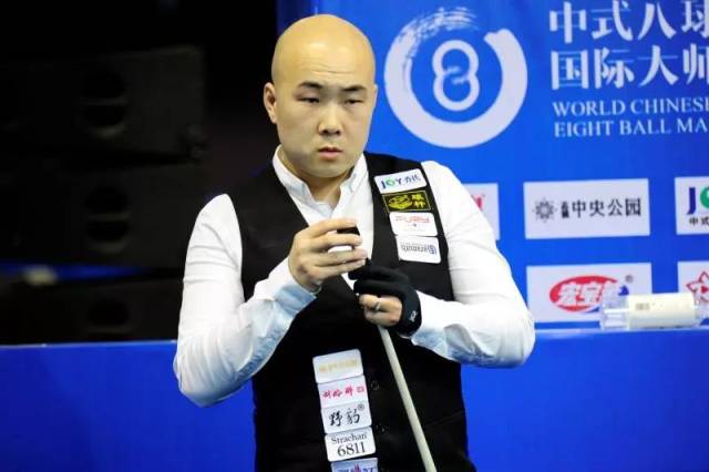 上的焦点 上的焦点