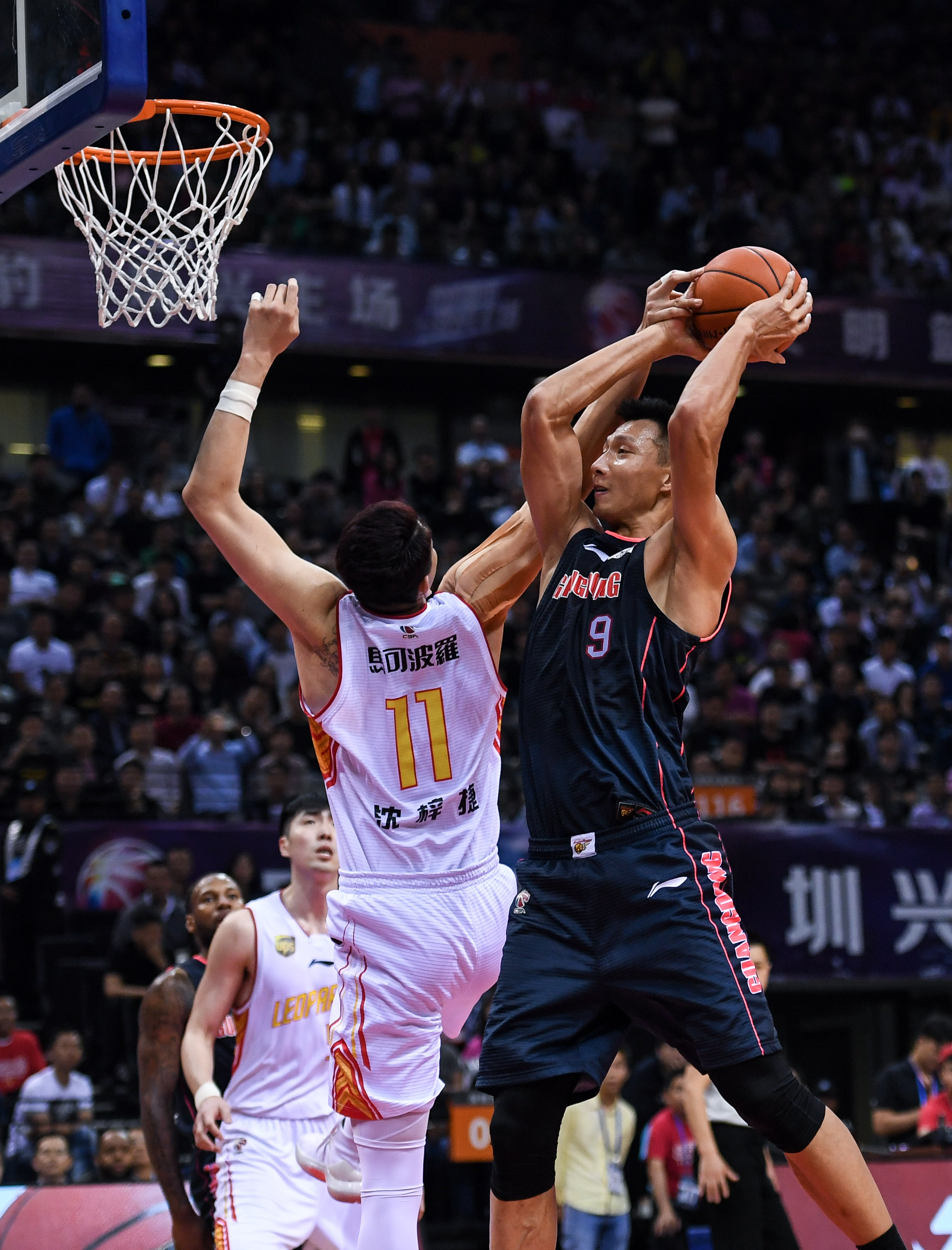 从太阳高层 从太阳高层