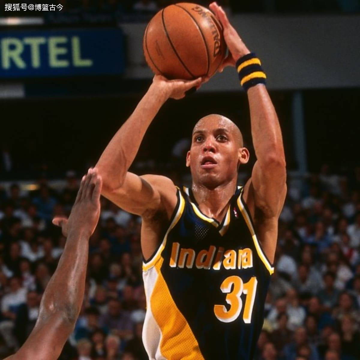 她就积极进 她就积极进