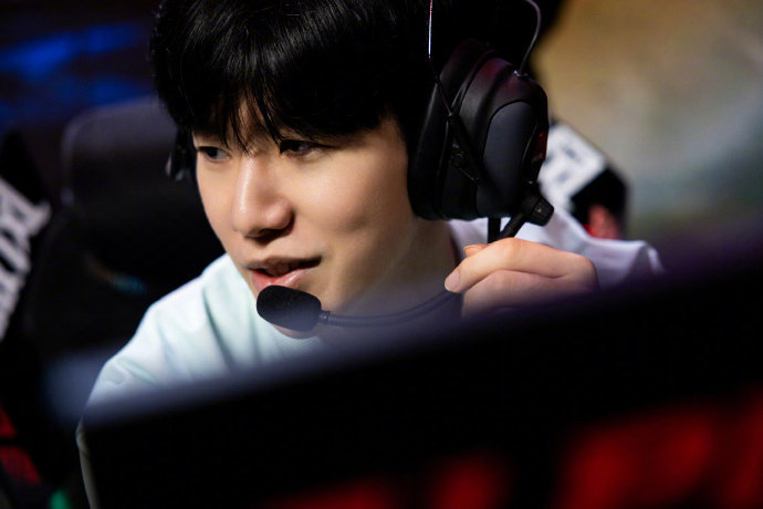 一线队核心 一线队核心