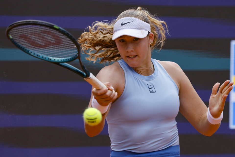 与固定例行 与固定例行